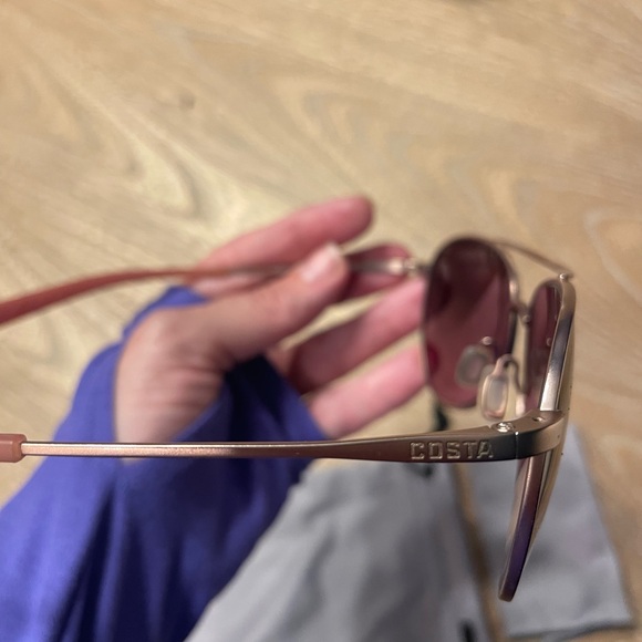 Costa Sunglasses with Rose Gold Frame and Mauve Lenses - Picture 4 of 4